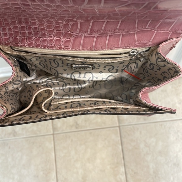 GUESS // shoulder bag // pink+cream //croc-embossed // bow+heart // rhinestones - Picture 13 of 17